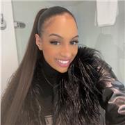 I'm passionate, patient, and dedicated. My lessons cater to individuals of all ages and backgrounds, from beginners to those looking to improve their skills. I customize each session to suit my students' needs, making learning enjoyable and effective